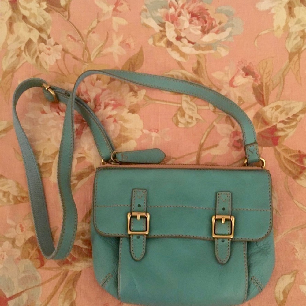 Stylish Fossil Turquoise Leather Crossbody